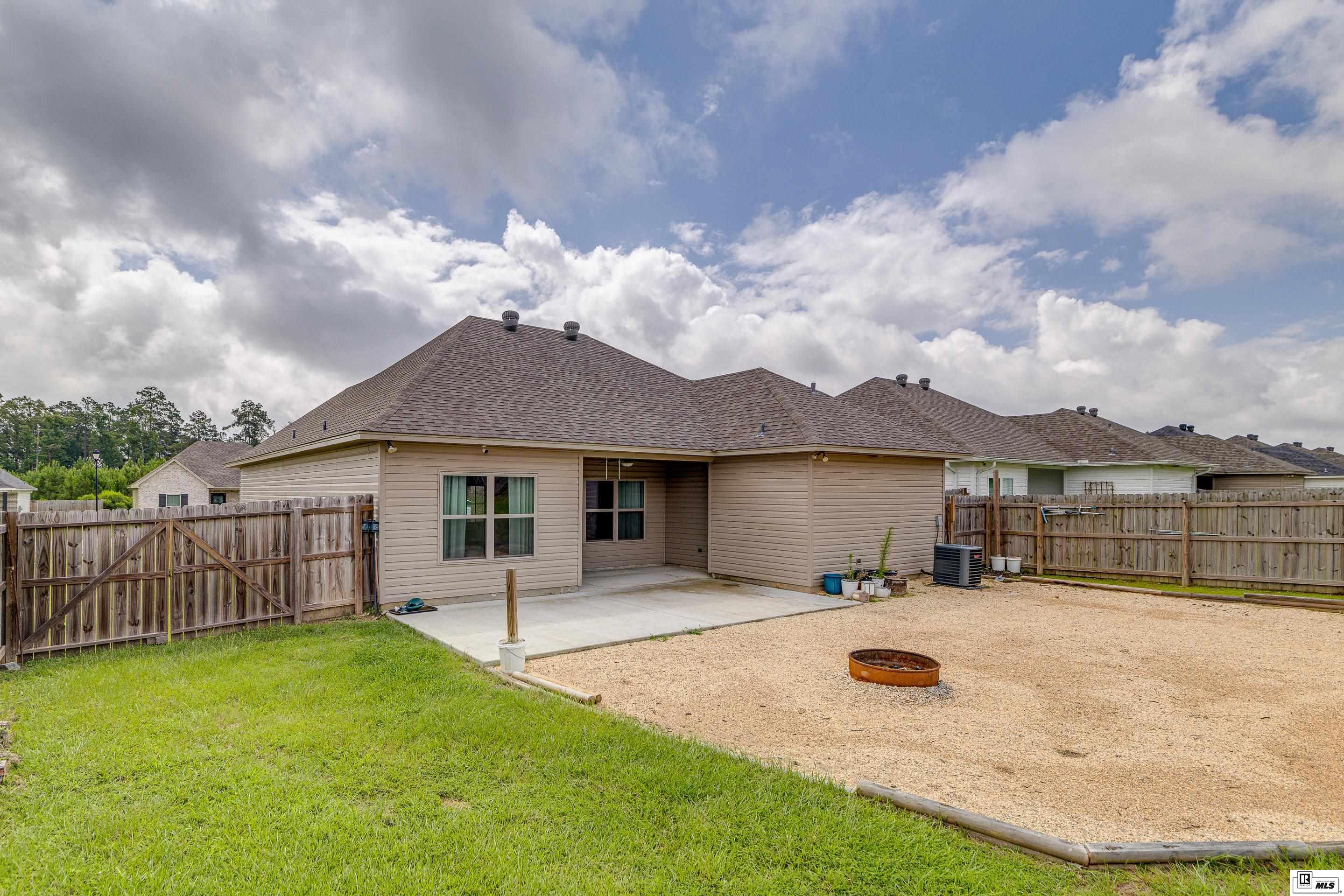 300 YELLOW PINE DRIVE