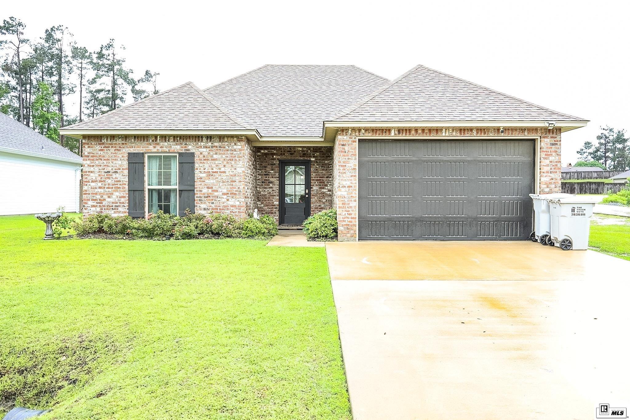 300 YELLOW PINE DRIVE