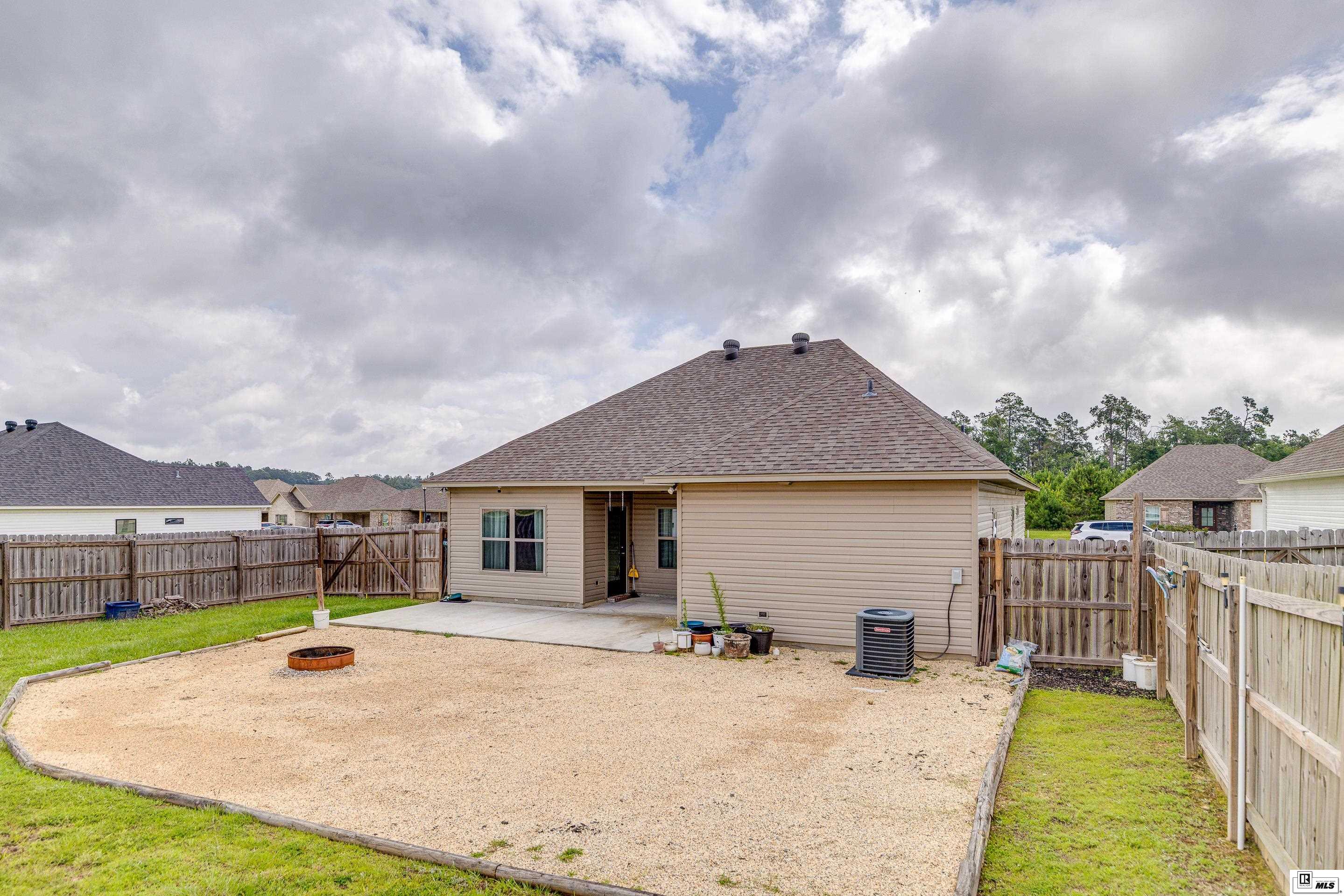 300 YELLOW PINE DRIVE
