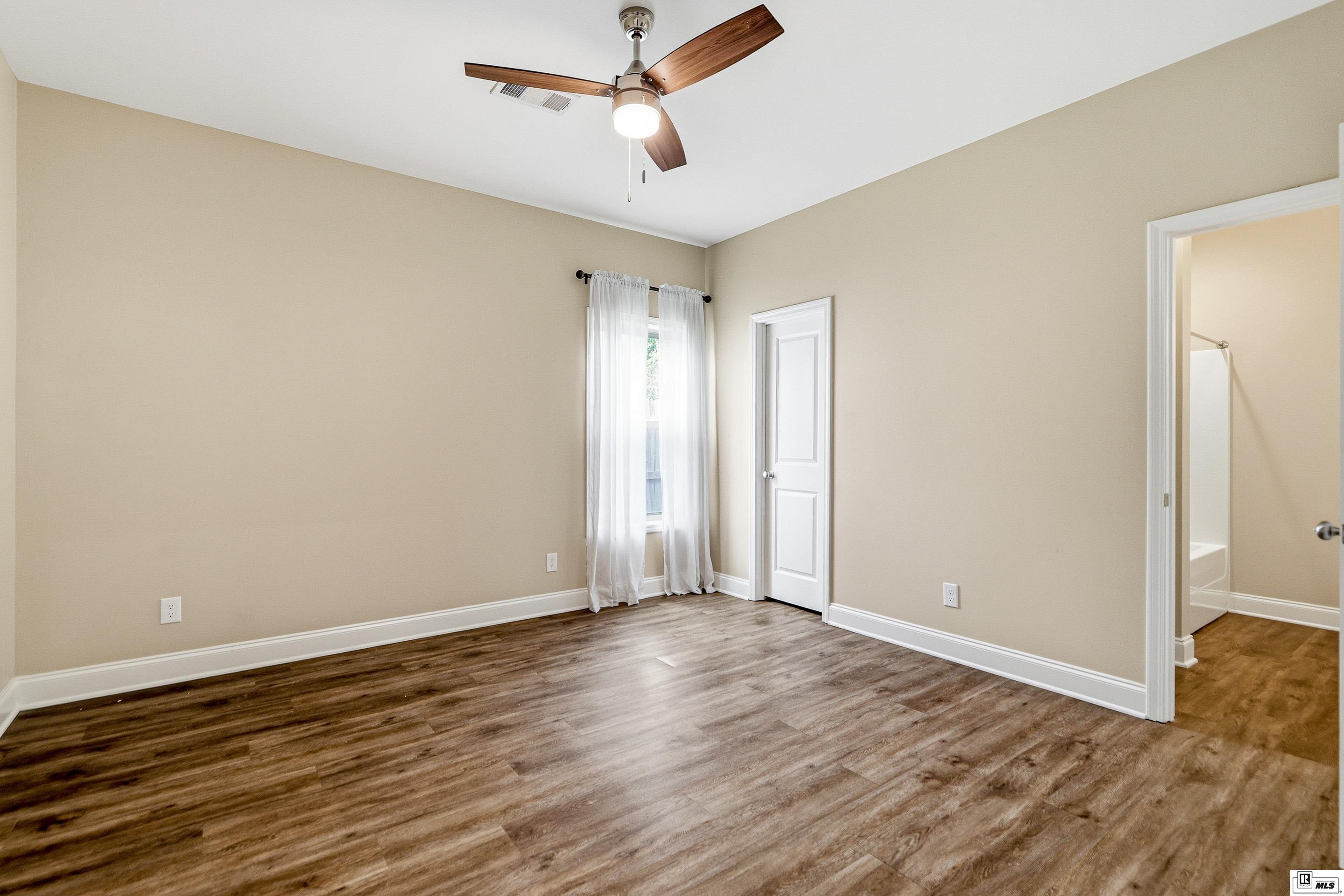 300 YELLOW PINE DRIVE