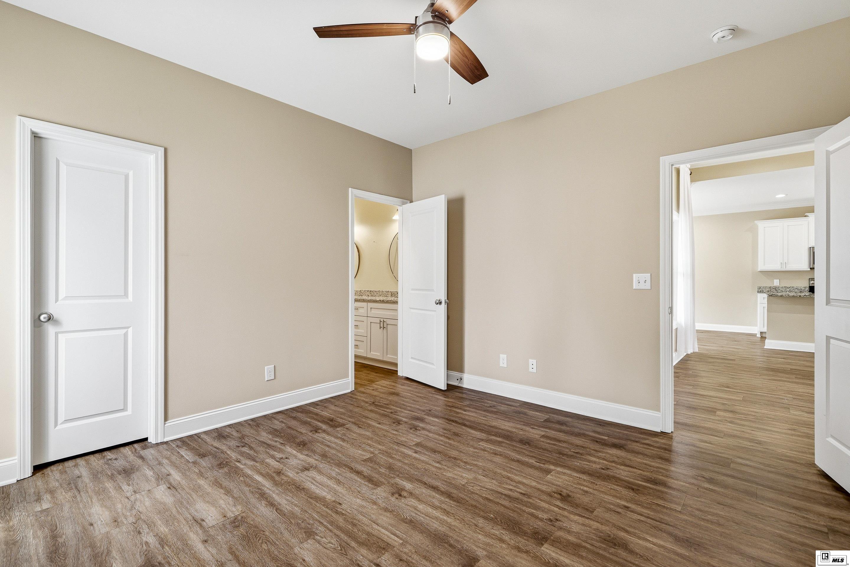 300 YELLOW PINE DRIVE