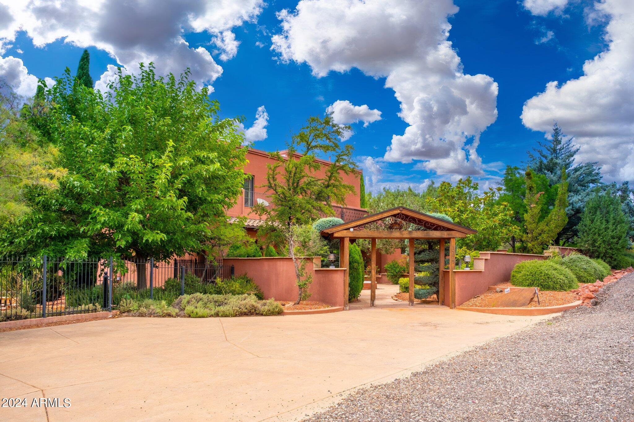 1275 DRY CREEK Road