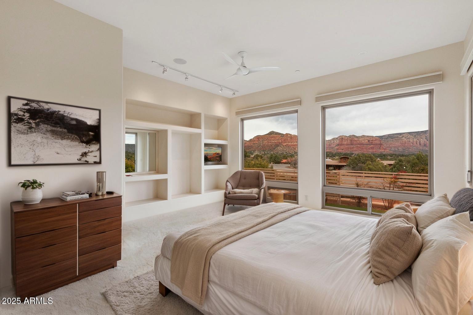 40 EASTERN Vista S
