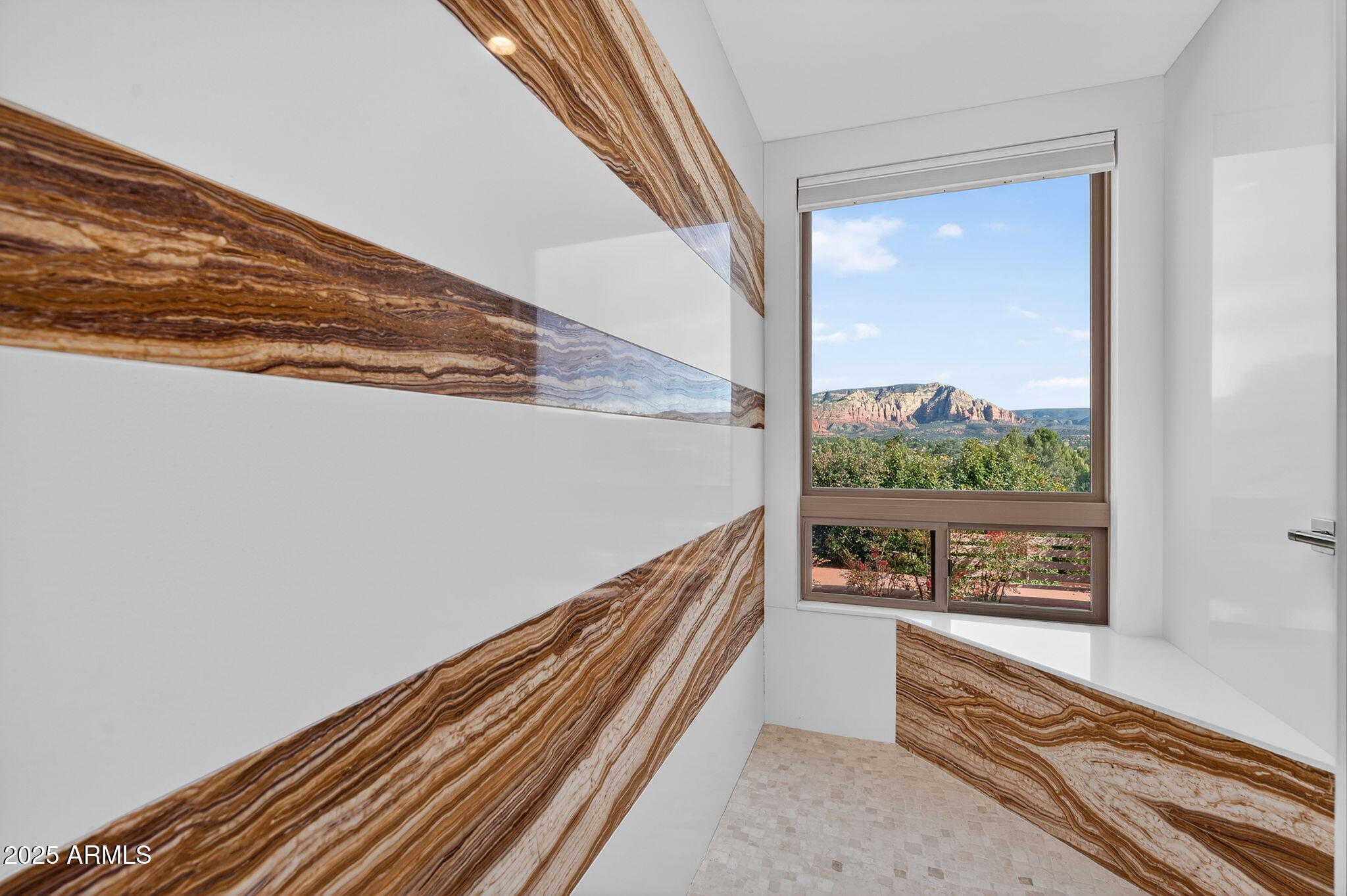 40 EASTERN Vista S