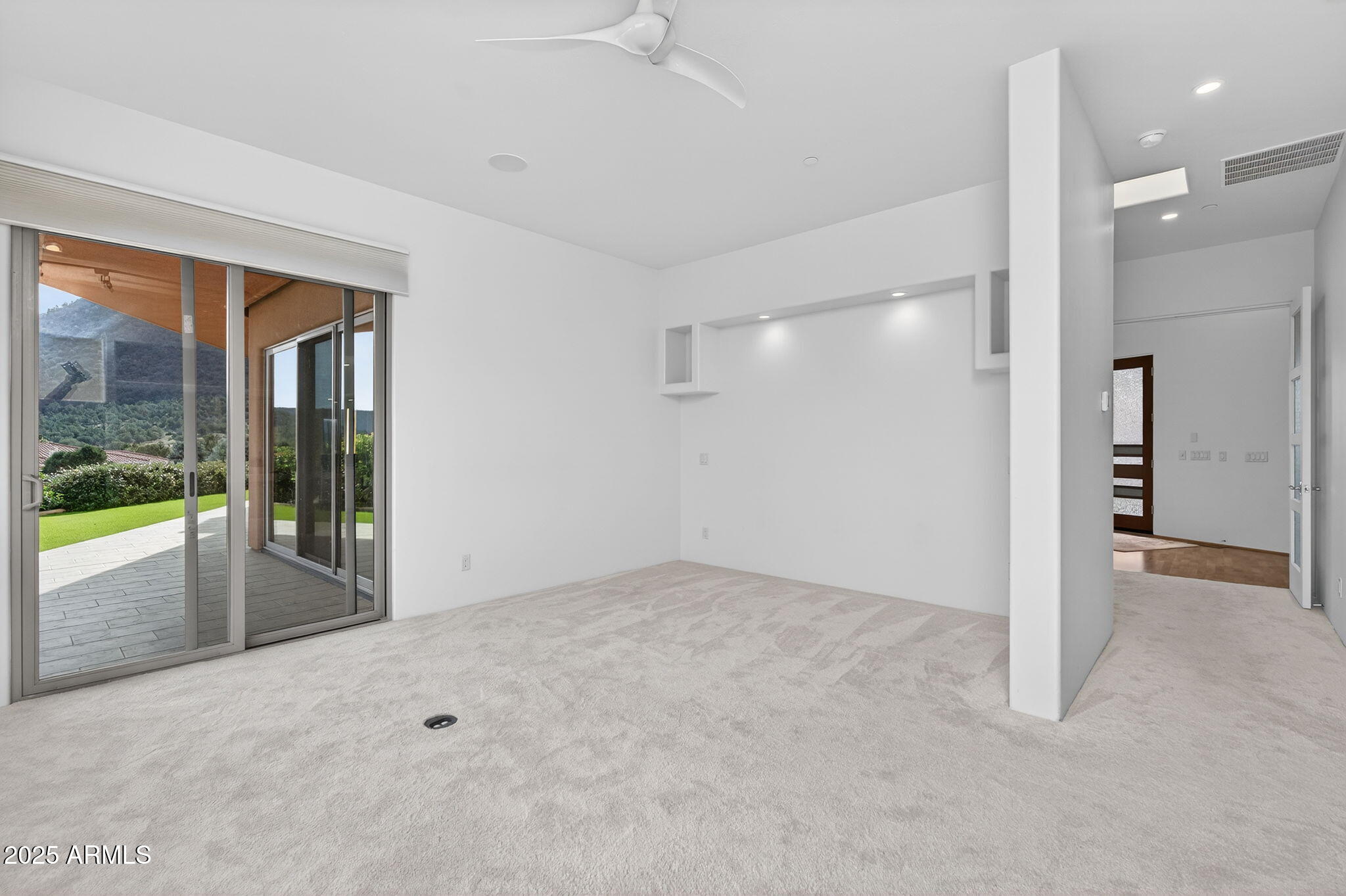 40 EASTERN Vista S
