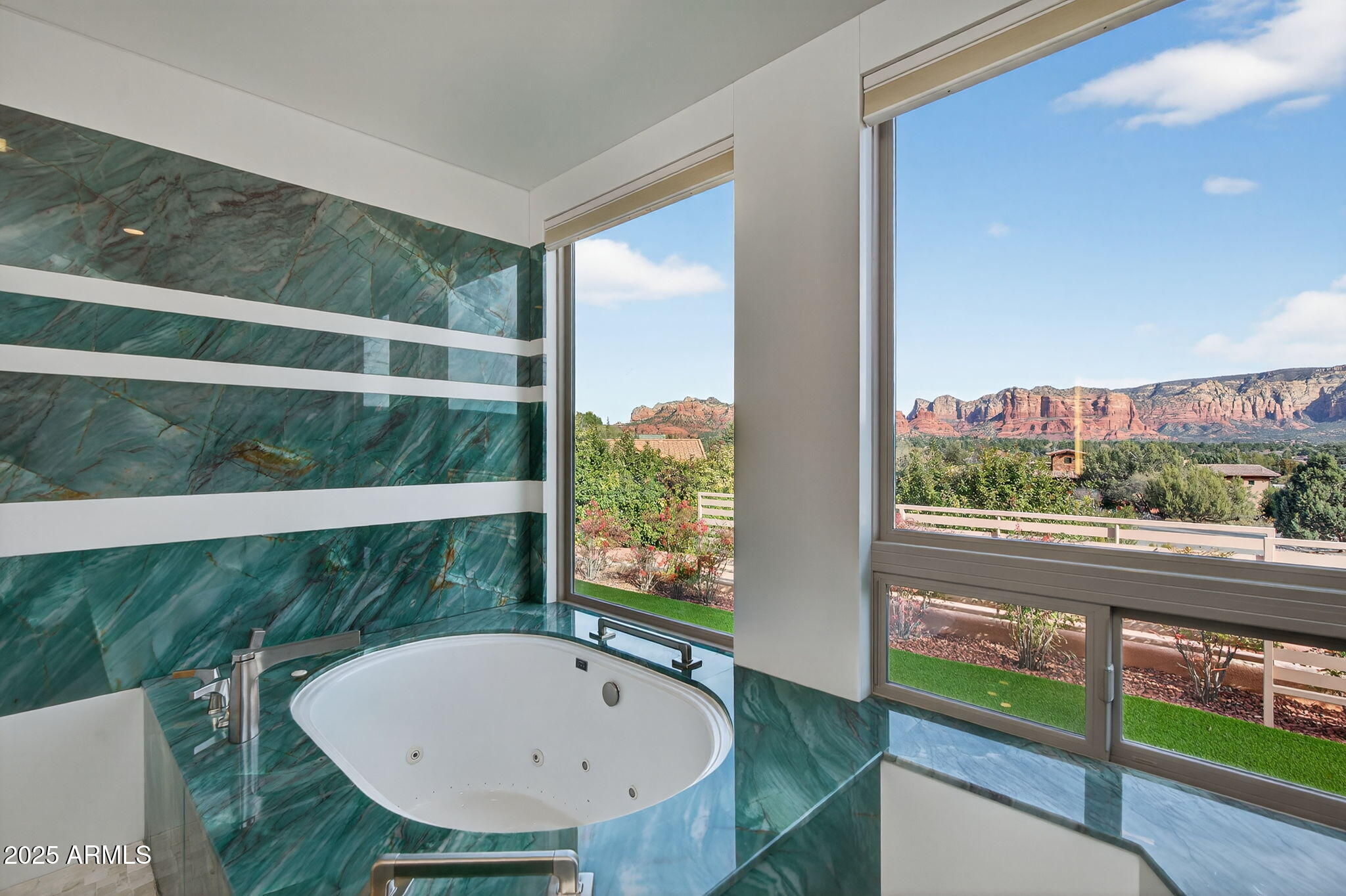 40 EASTERN Vista S