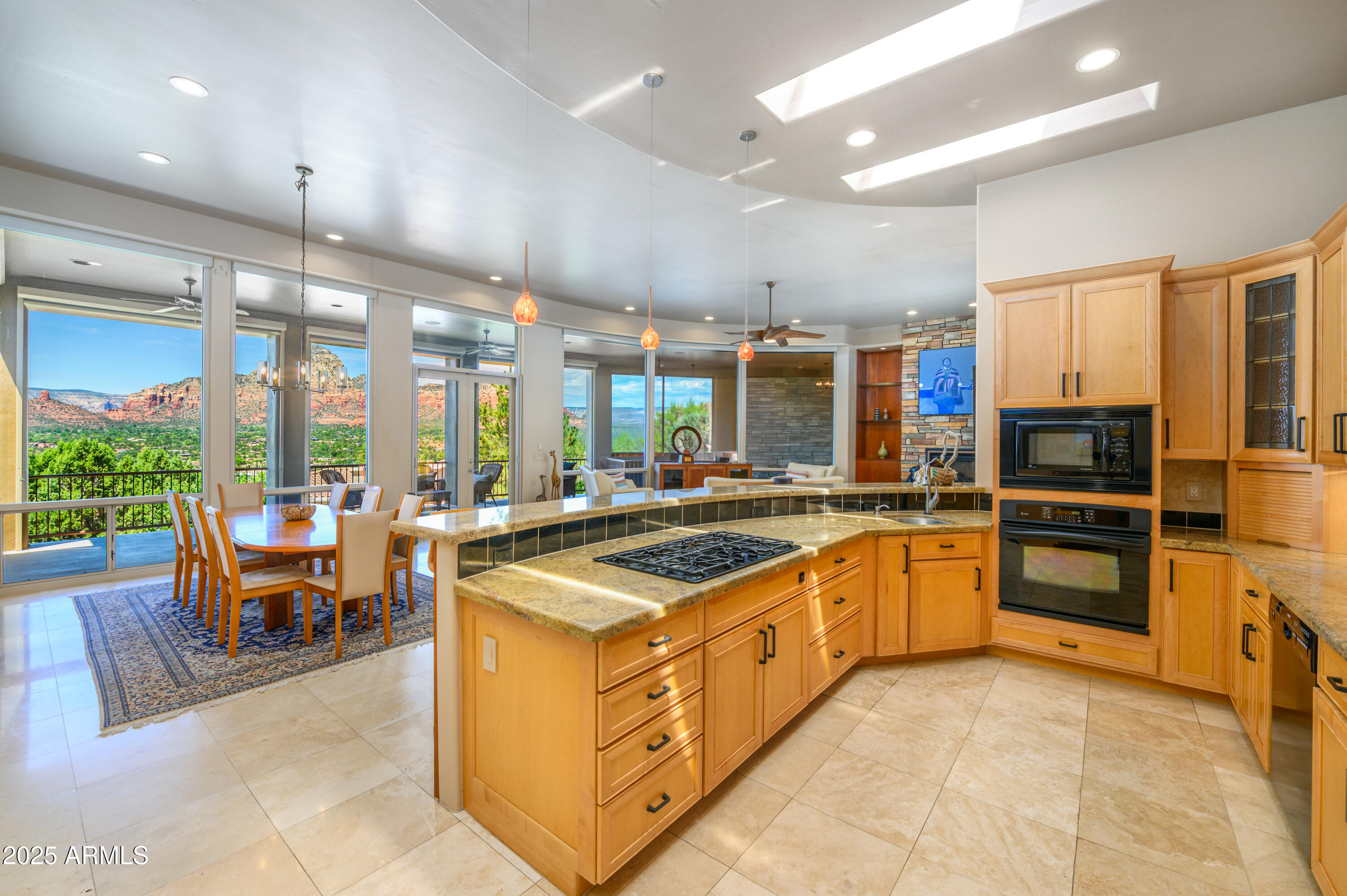 75 MINGUS MOUNTAIN Road