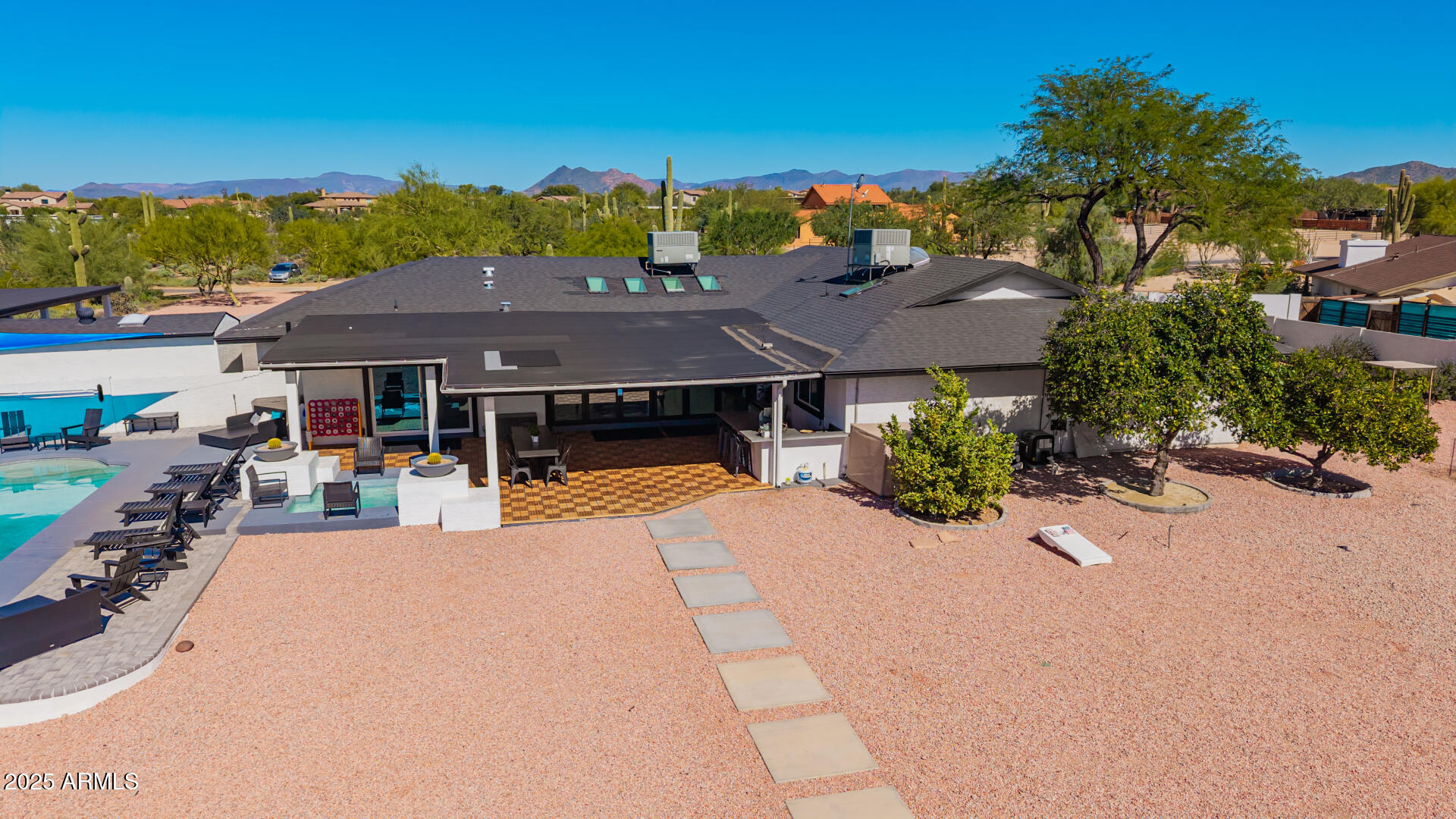 6085 E QUAIL TRACK Drive
