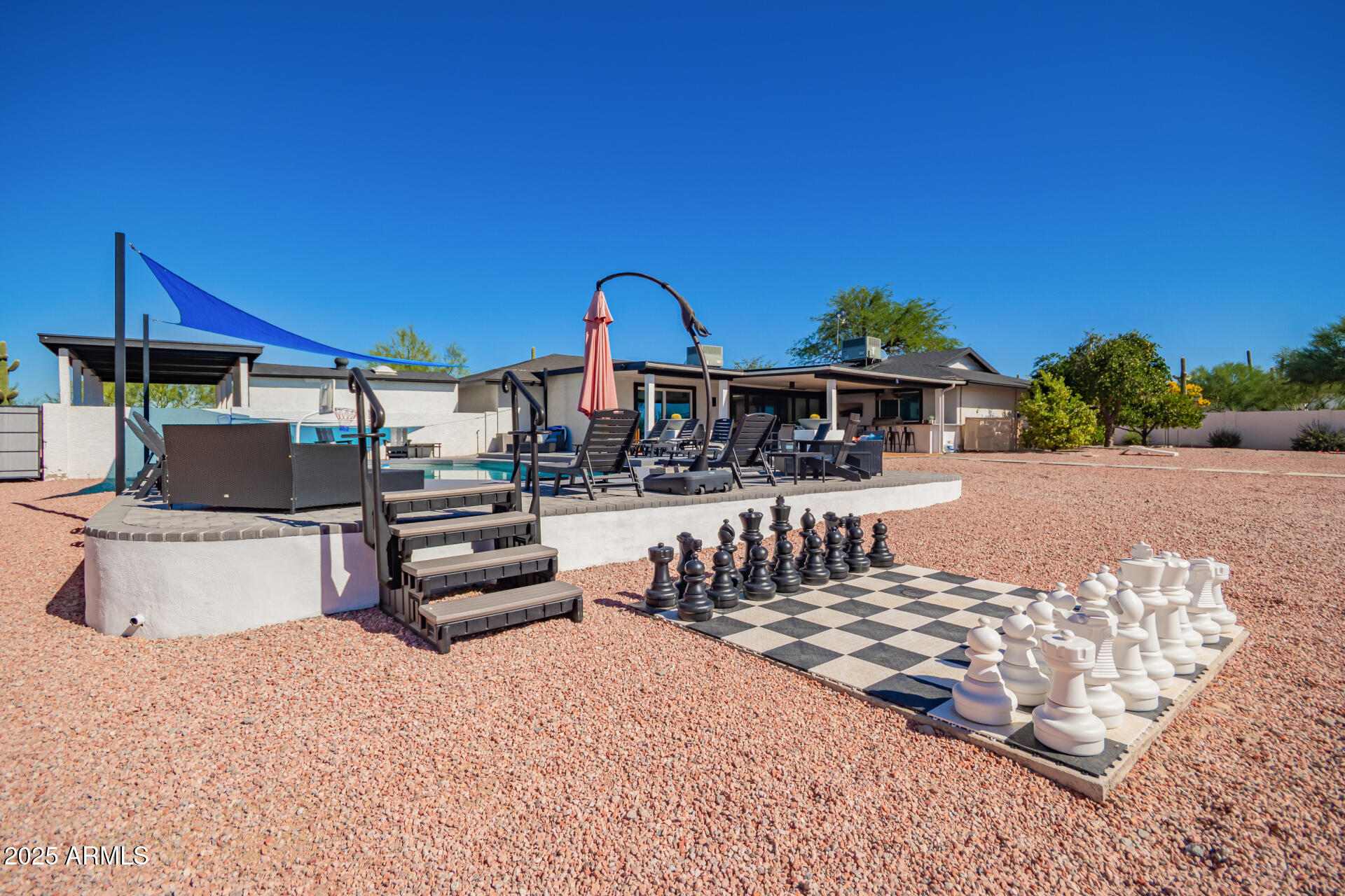 6085 E QUAIL TRACK Drive
