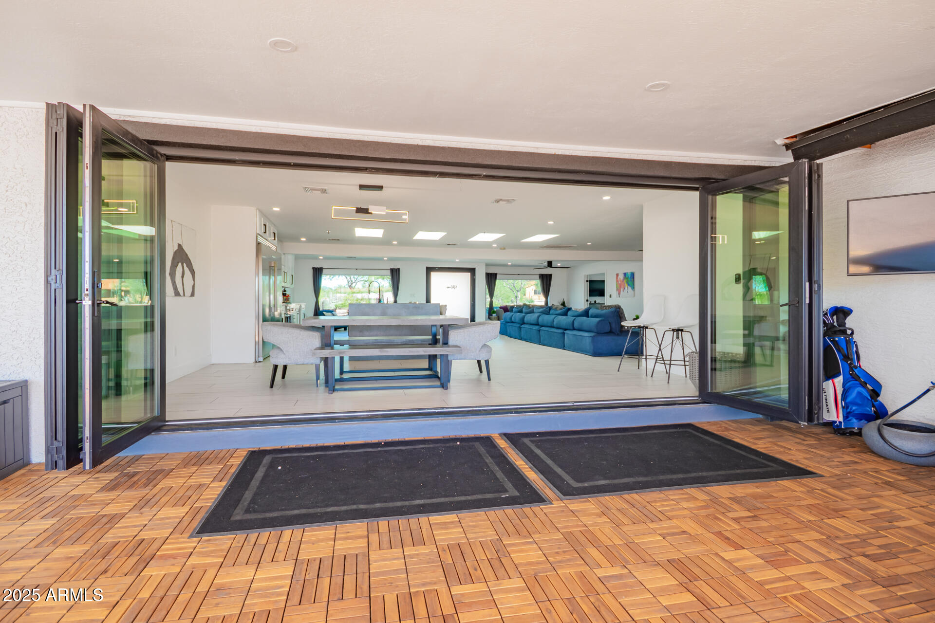 6085 E QUAIL TRACK Drive