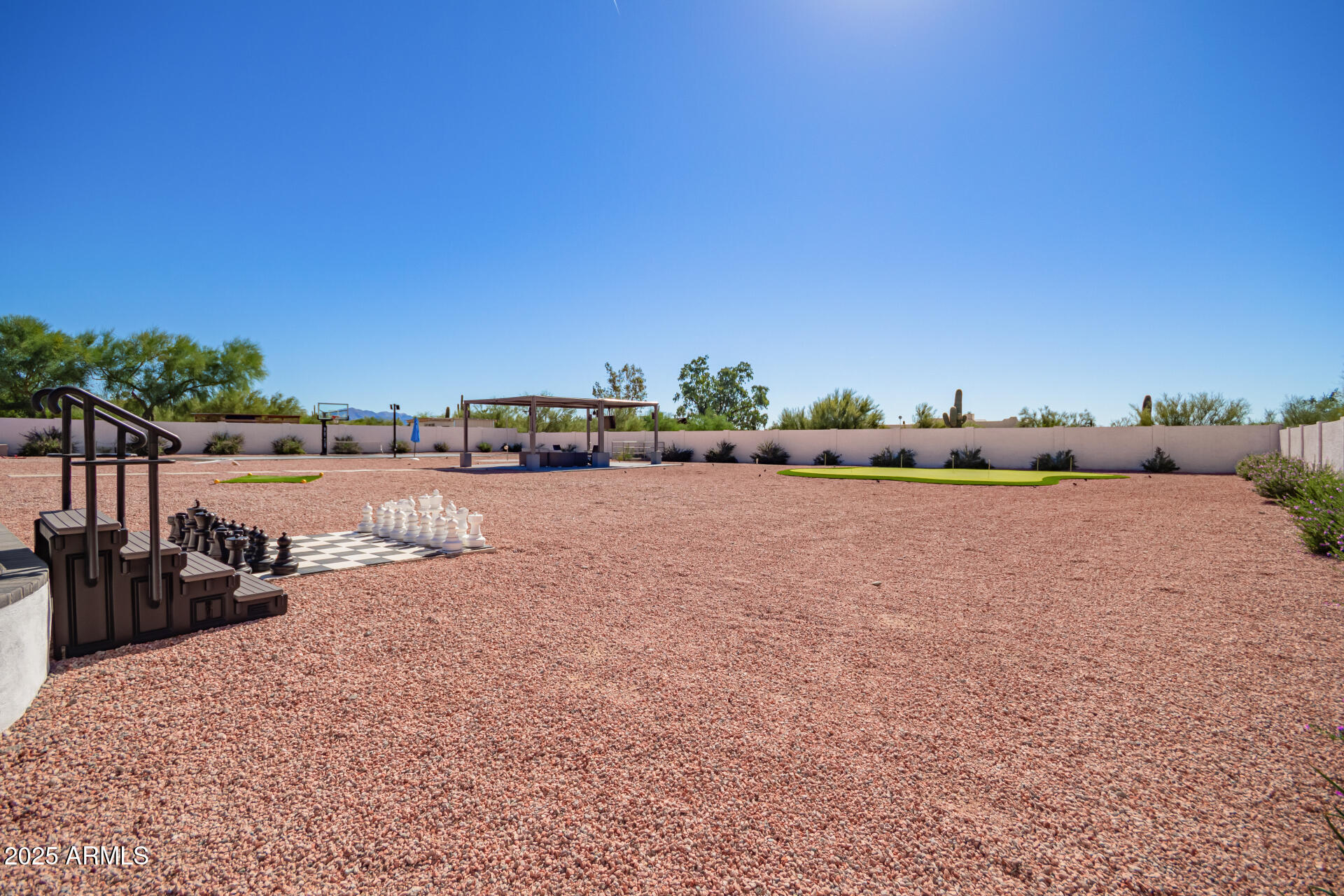 6085 E QUAIL TRACK Drive
