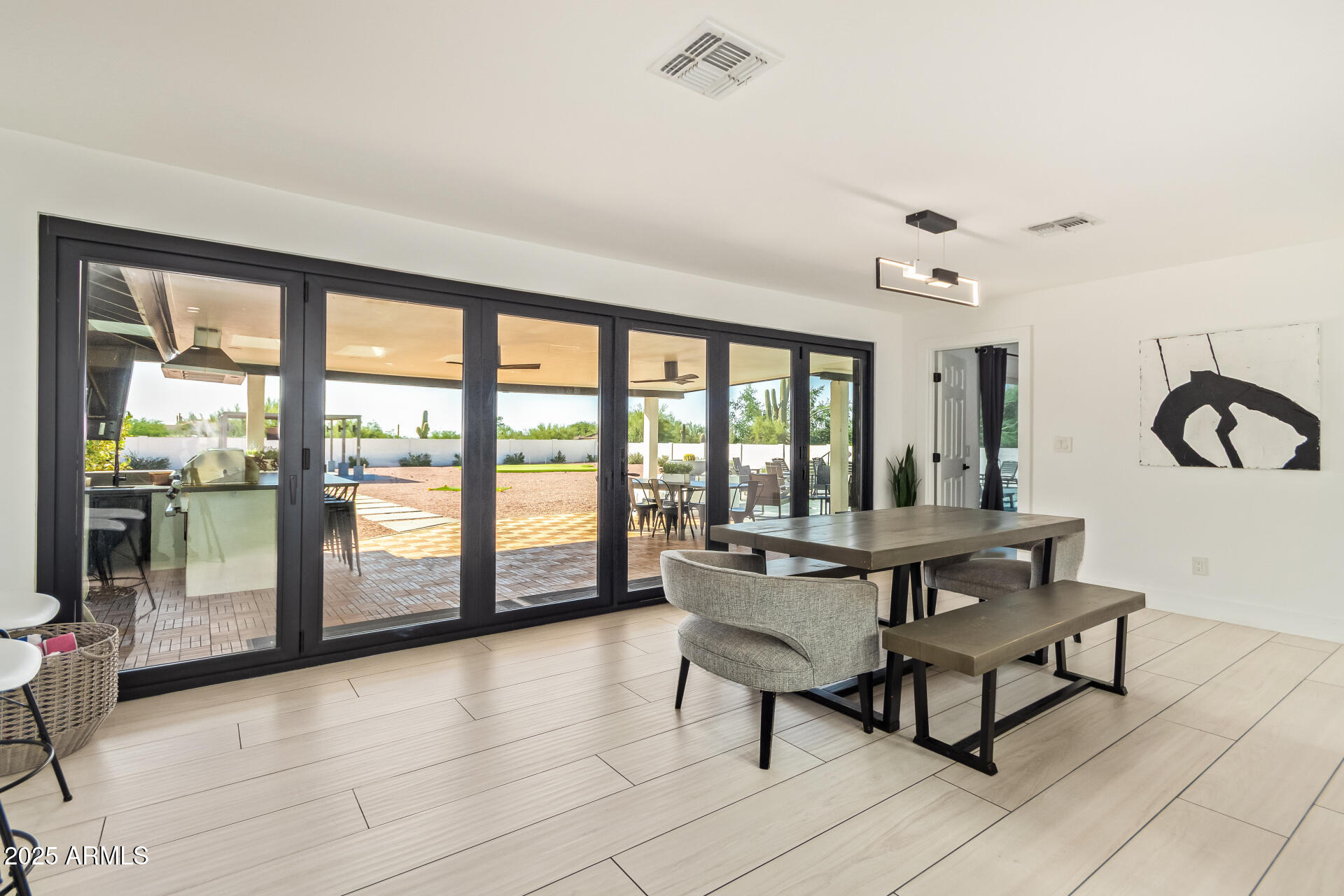 6085 E QUAIL TRACK Drive