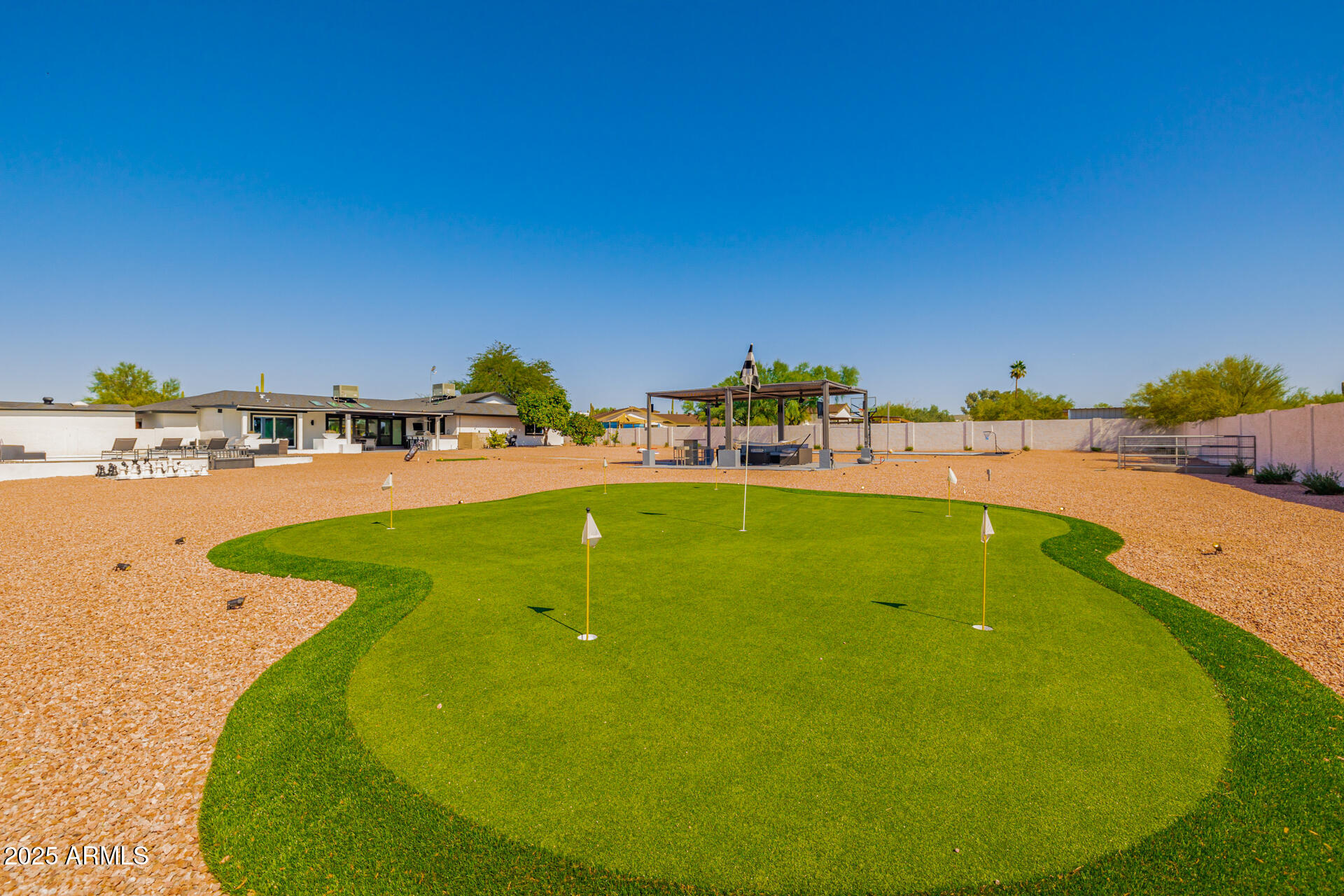 6085 E QUAIL TRACK Drive