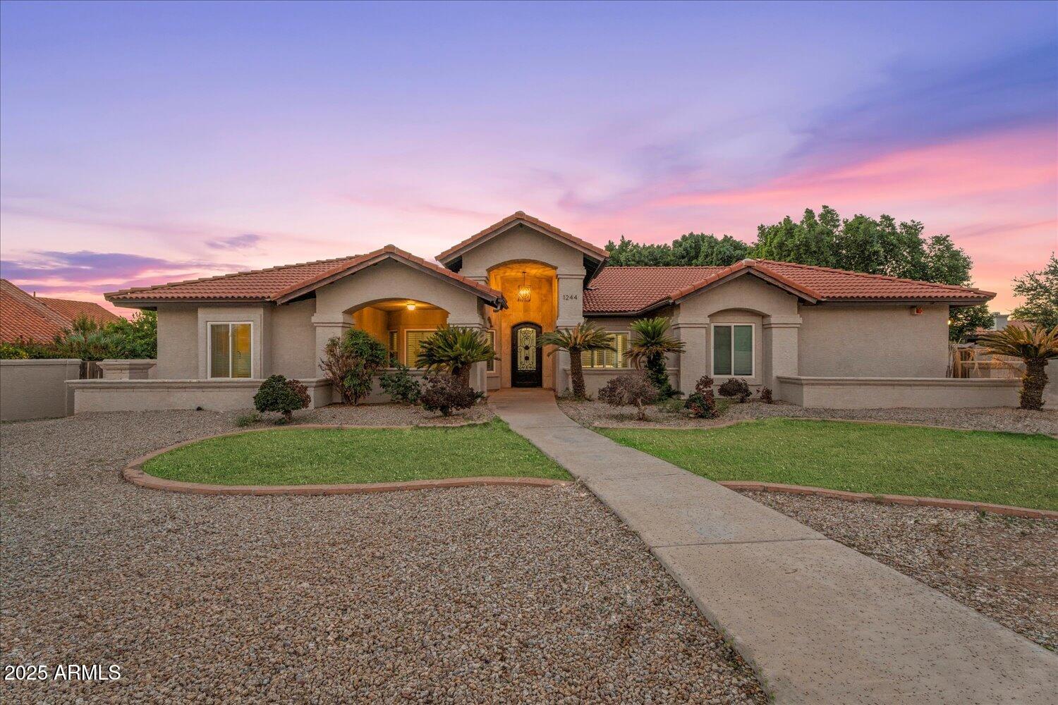 1244 N NORFOLK Circle