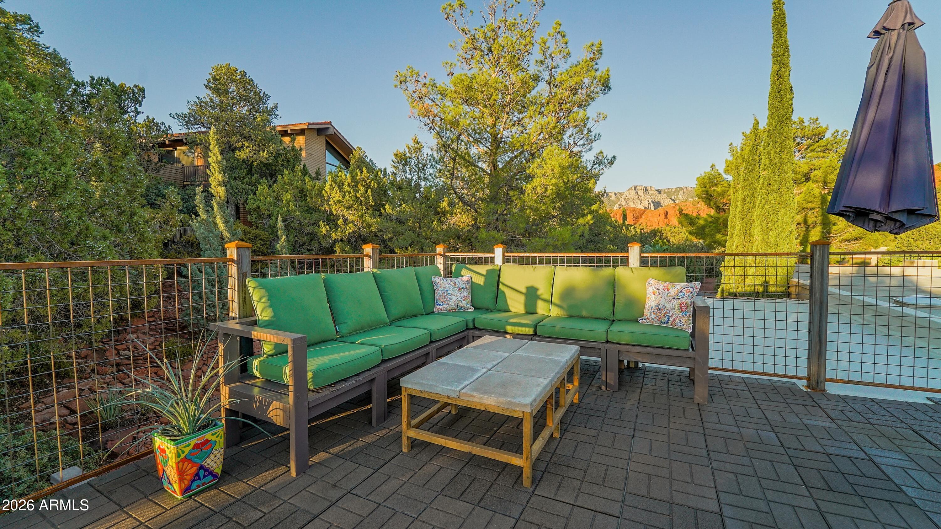 228 CABALLO Drive