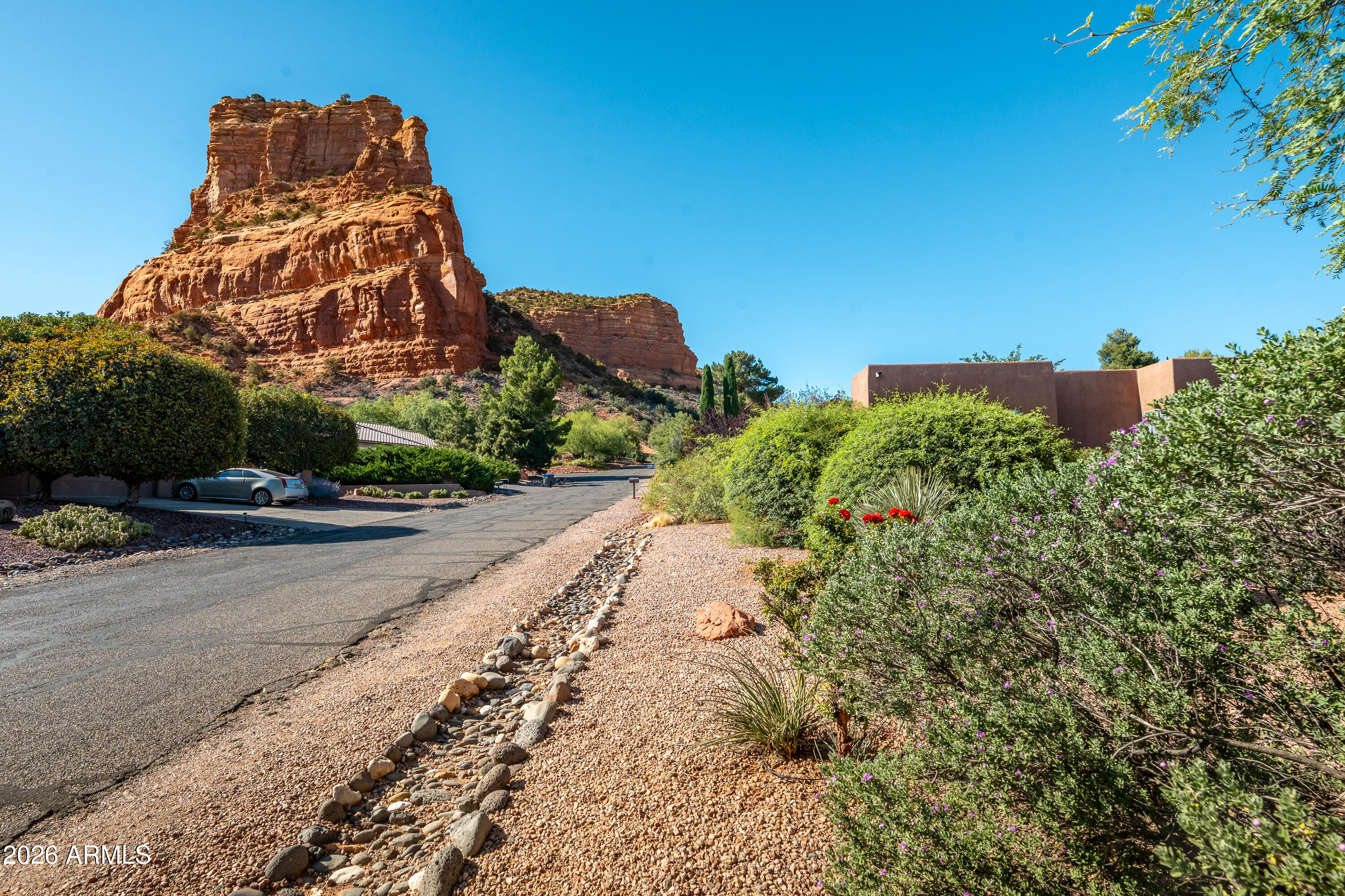 360 BELL ROCK Boulevard