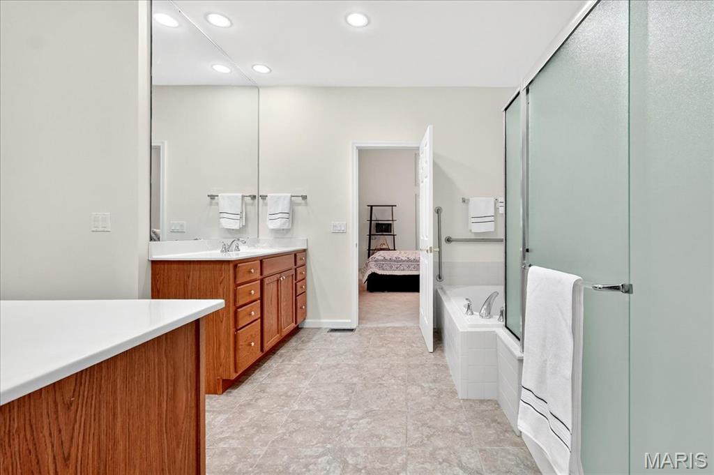 23 Sappington Villa Court