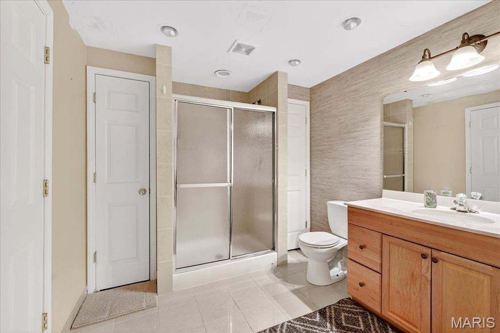 1460 Highland Valley Drive