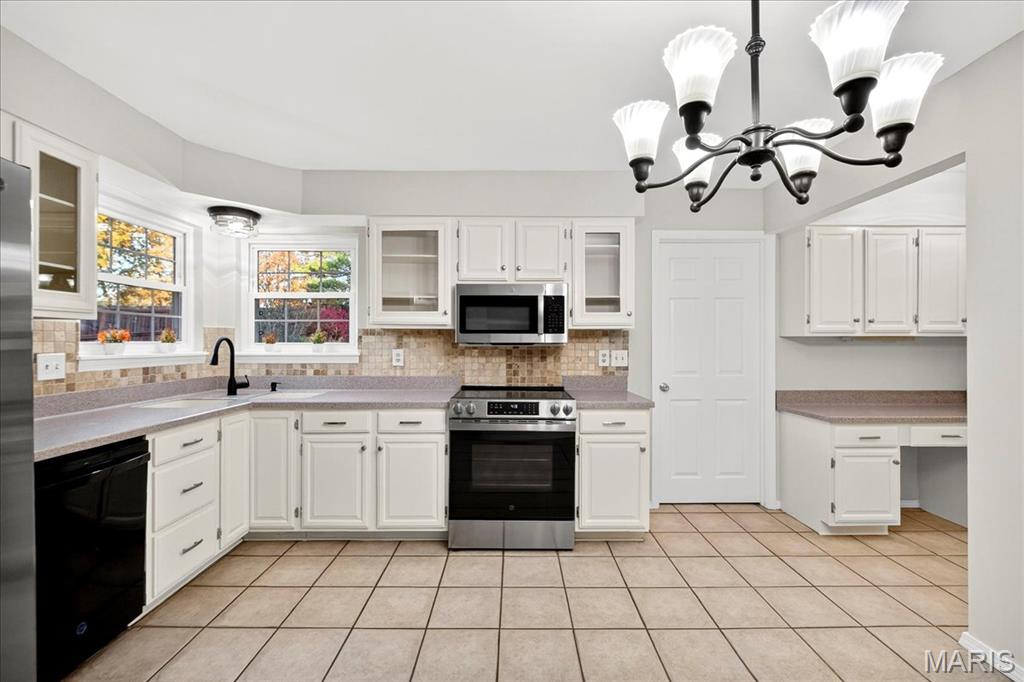 2705 Bluff Creek Court