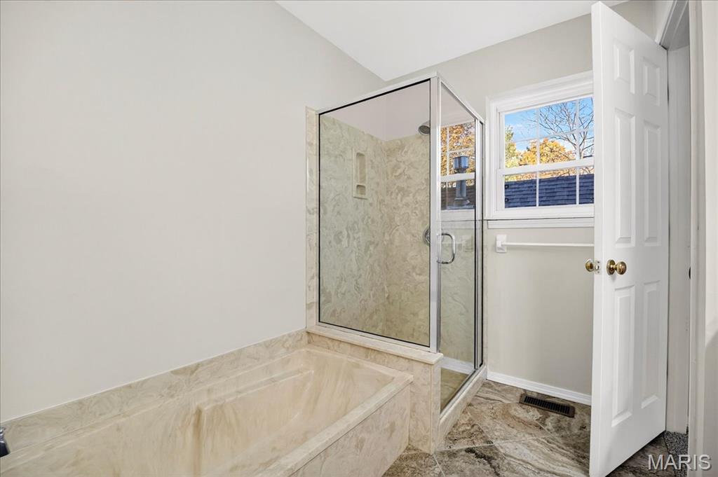 2705 Bluff Creek Court