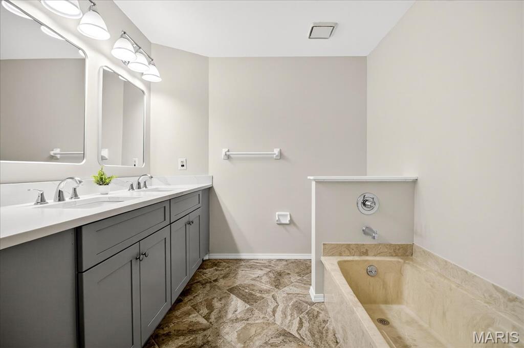 2705 Bluff Creek Court