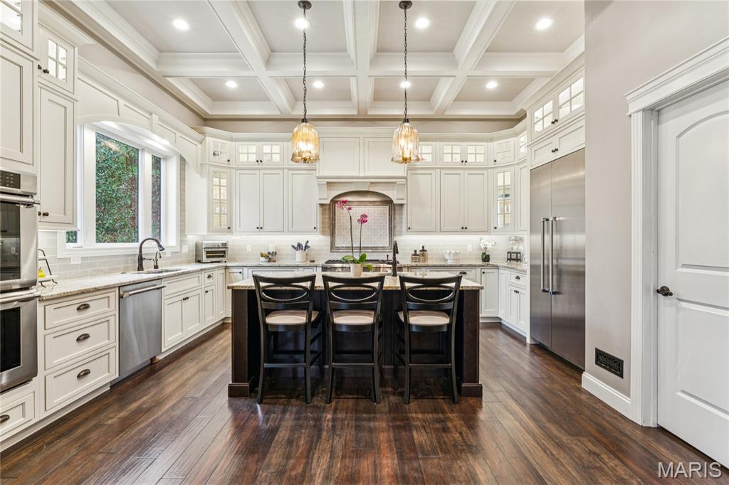 809 Tara Estates Court