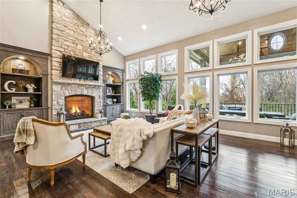 809 Tara Estates Court