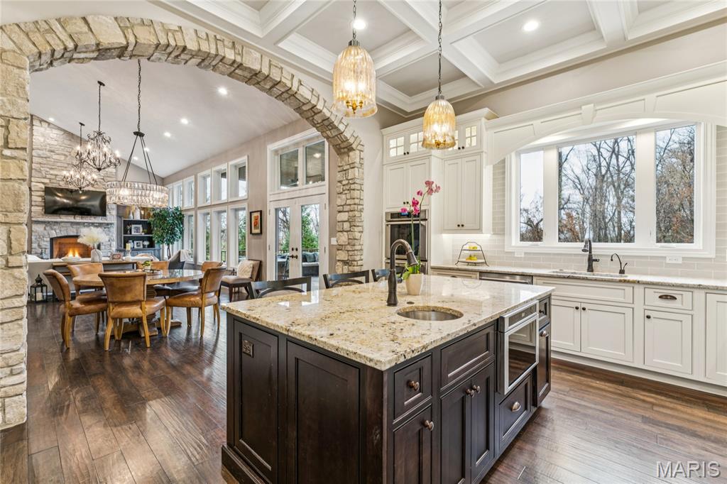 809 Tara Estates Court