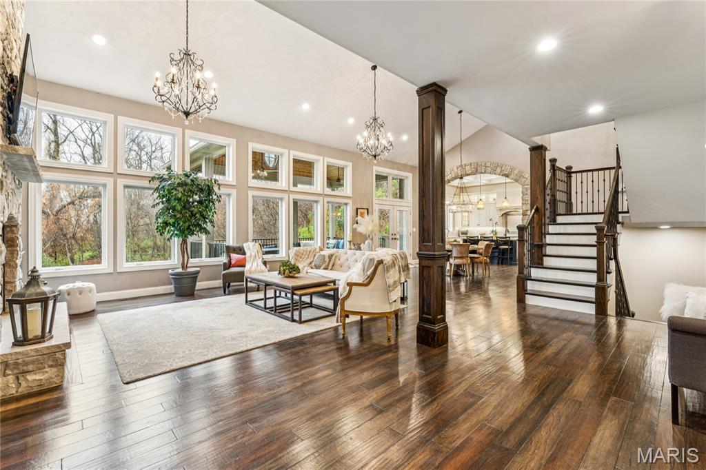 809 Tara Estates Court