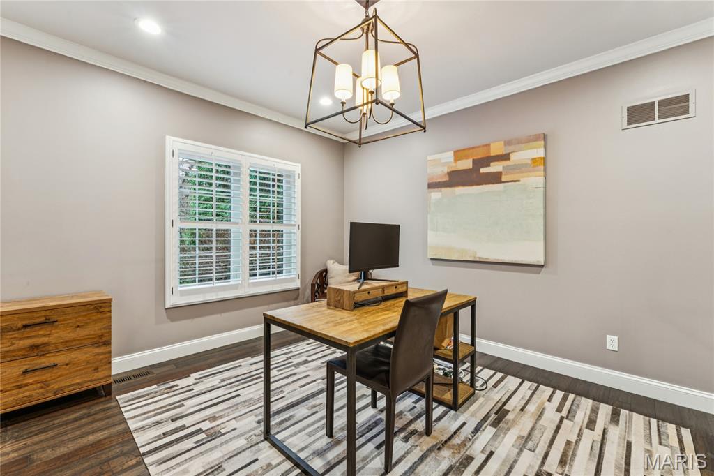 809 Tara Estates Court