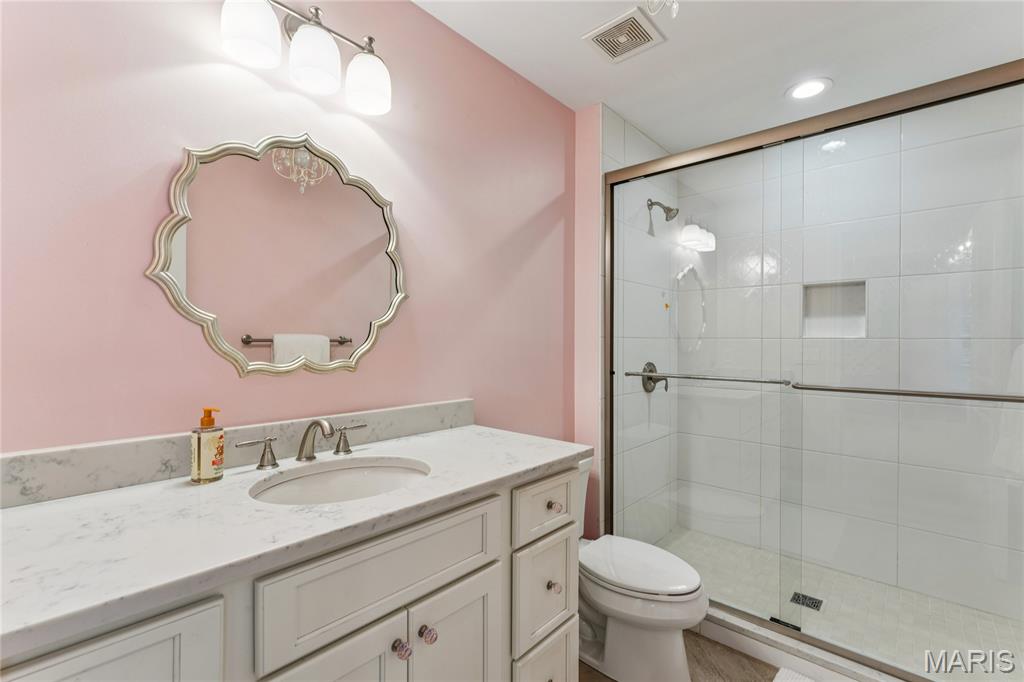 809 Tara Estates Court