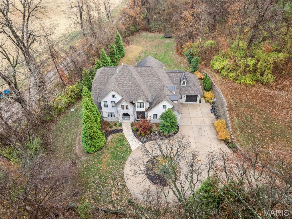 809 Tara Estates Court