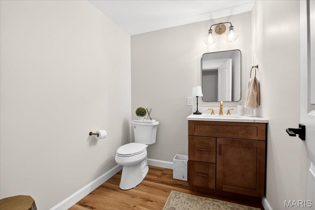 311 Beacon Point Lane