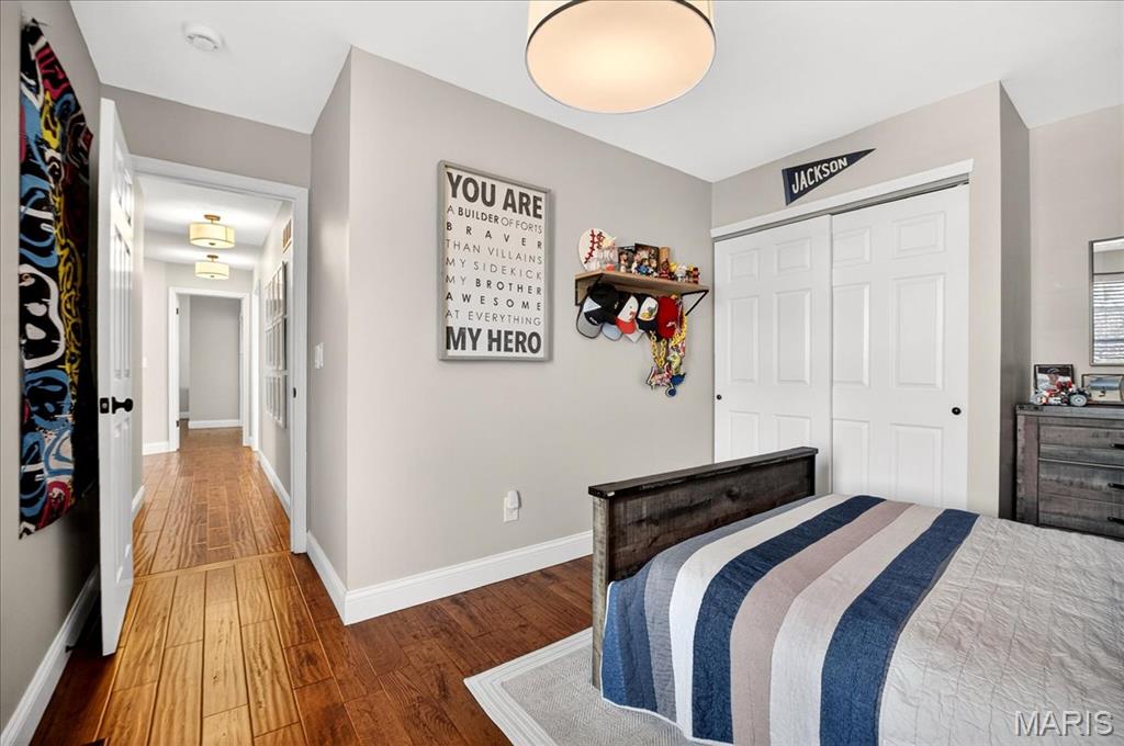 311 Beacon Point Lane