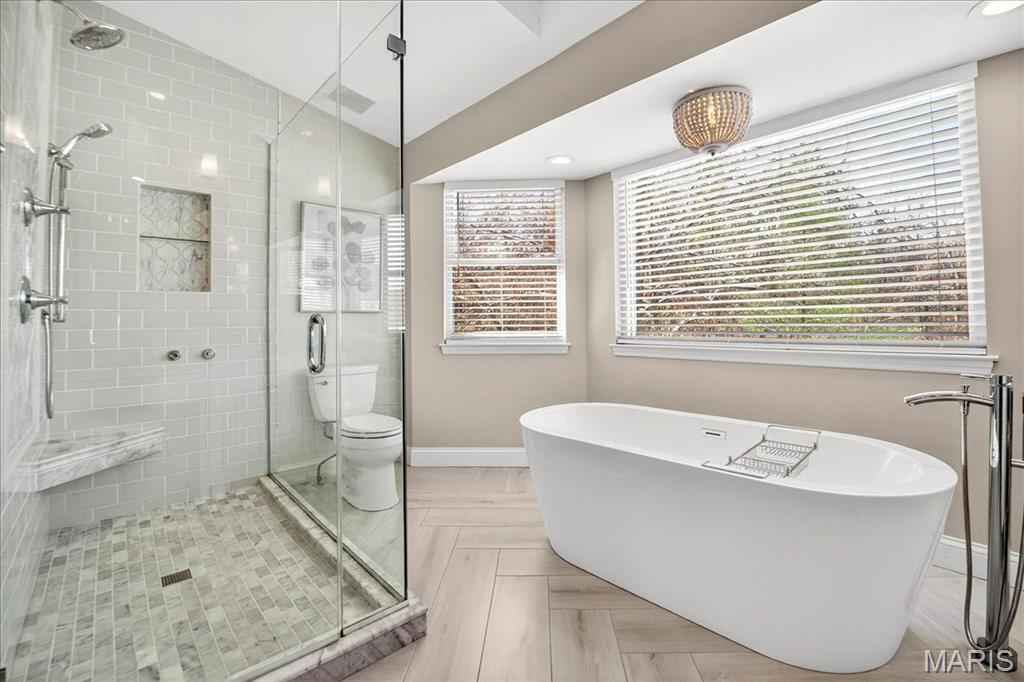 311 Beacon Point Lane