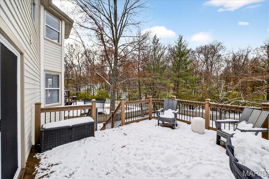 311 Beacon Point Lane