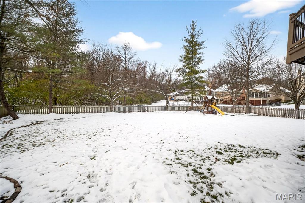 311 Beacon Point Lane