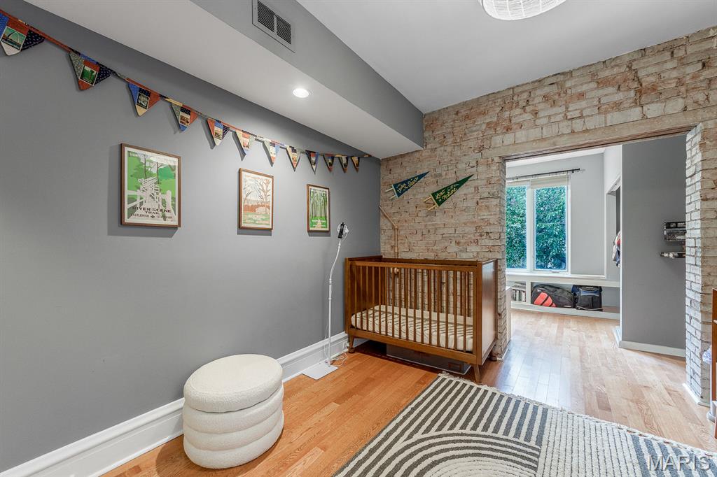 4928 Buckingham Court Unit: 2W