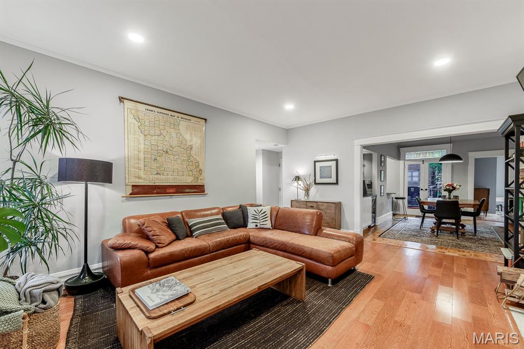 4928 Buckingham Court Unit: 2W