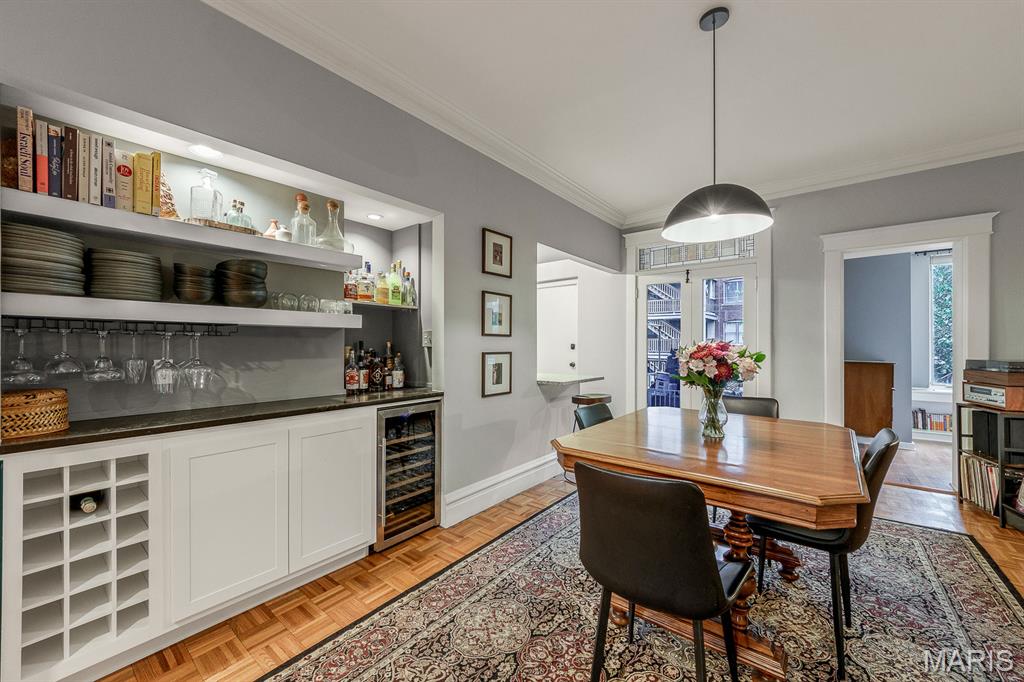 4928 Buckingham Court Unit: 2W
