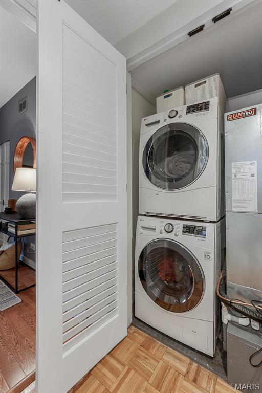 4928 Buckingham Court Unit: 2W