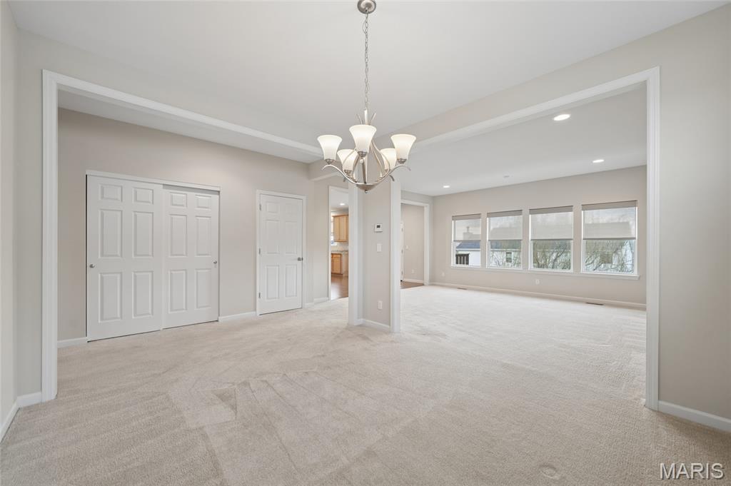 910 Ellis Park Drive