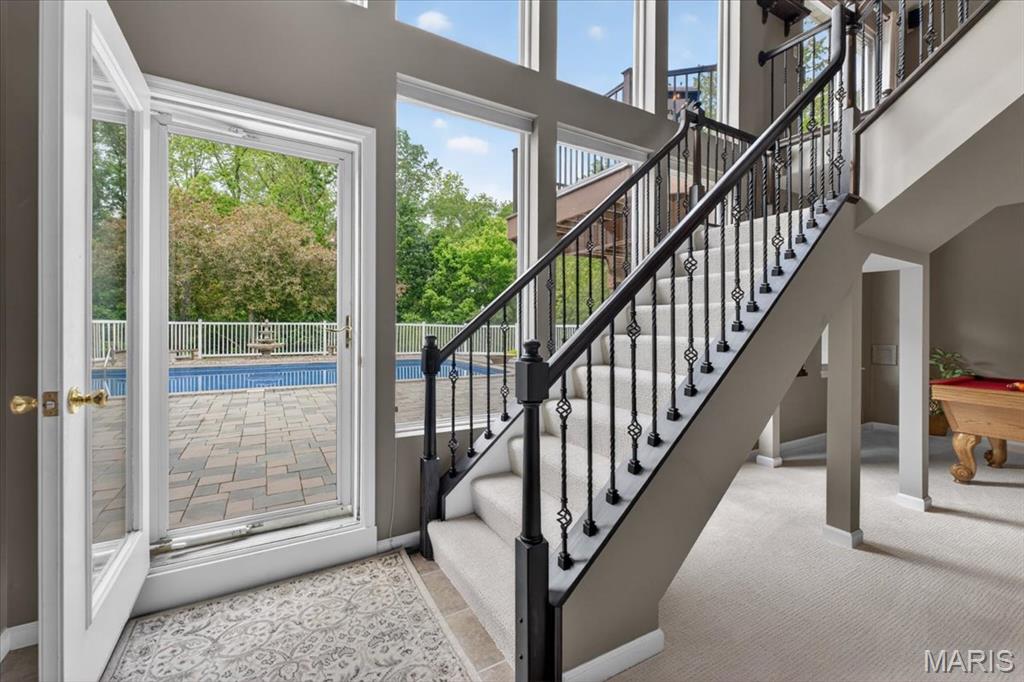 948 Emerald Oaks Court