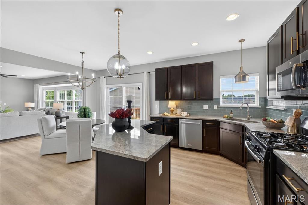 332 Pecan Bluffs Drive