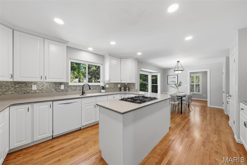 1805 Sumter Ridge Court