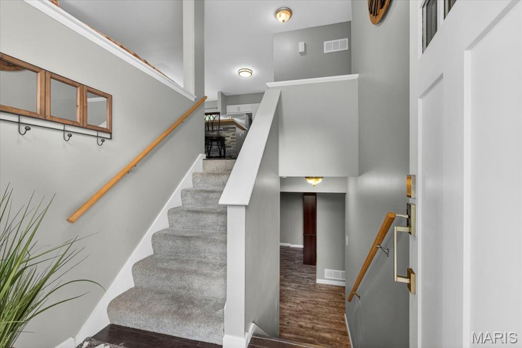 5 Golden Oak Court