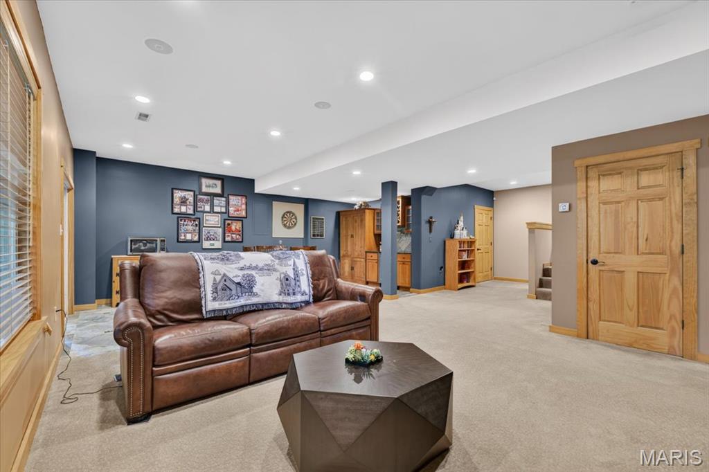 626 Dartmouth Crest Drive