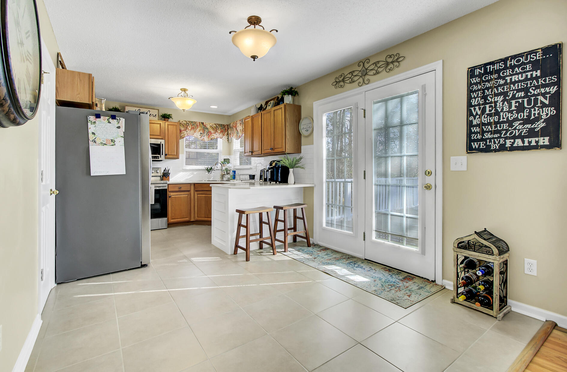 1037 Cobblestone Boulevard
