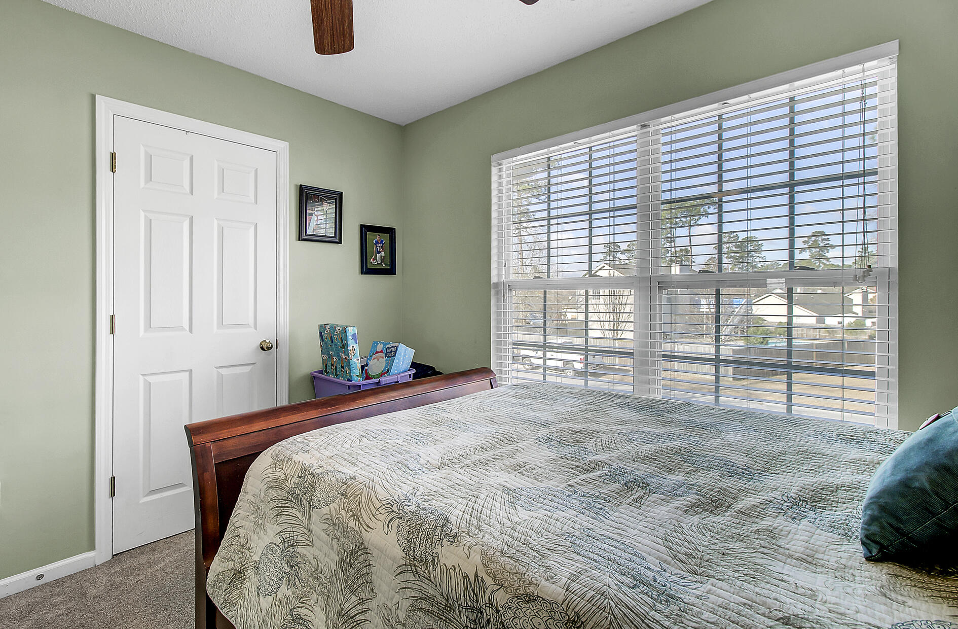 1037 Cobblestone Boulevard