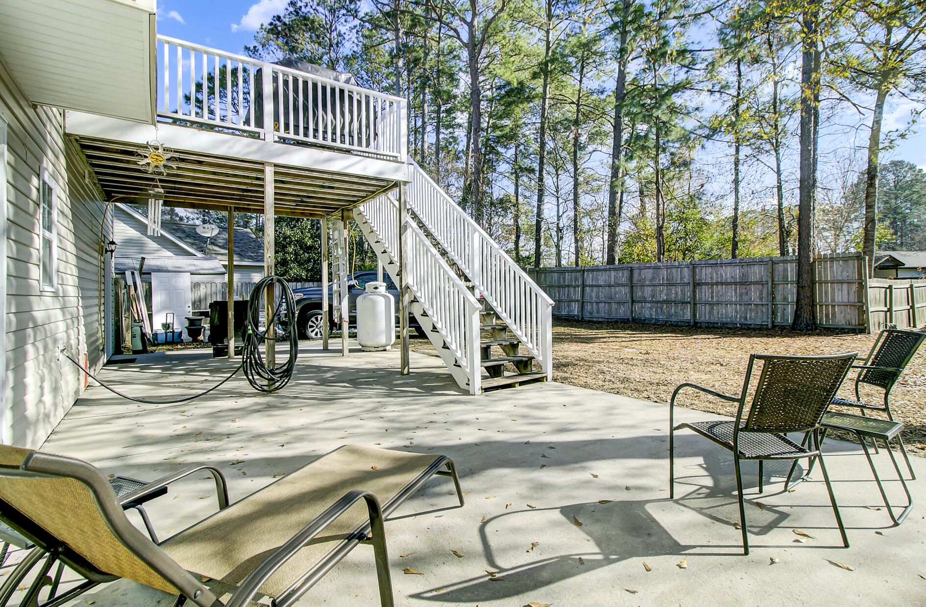 1037 Cobblestone Boulevard